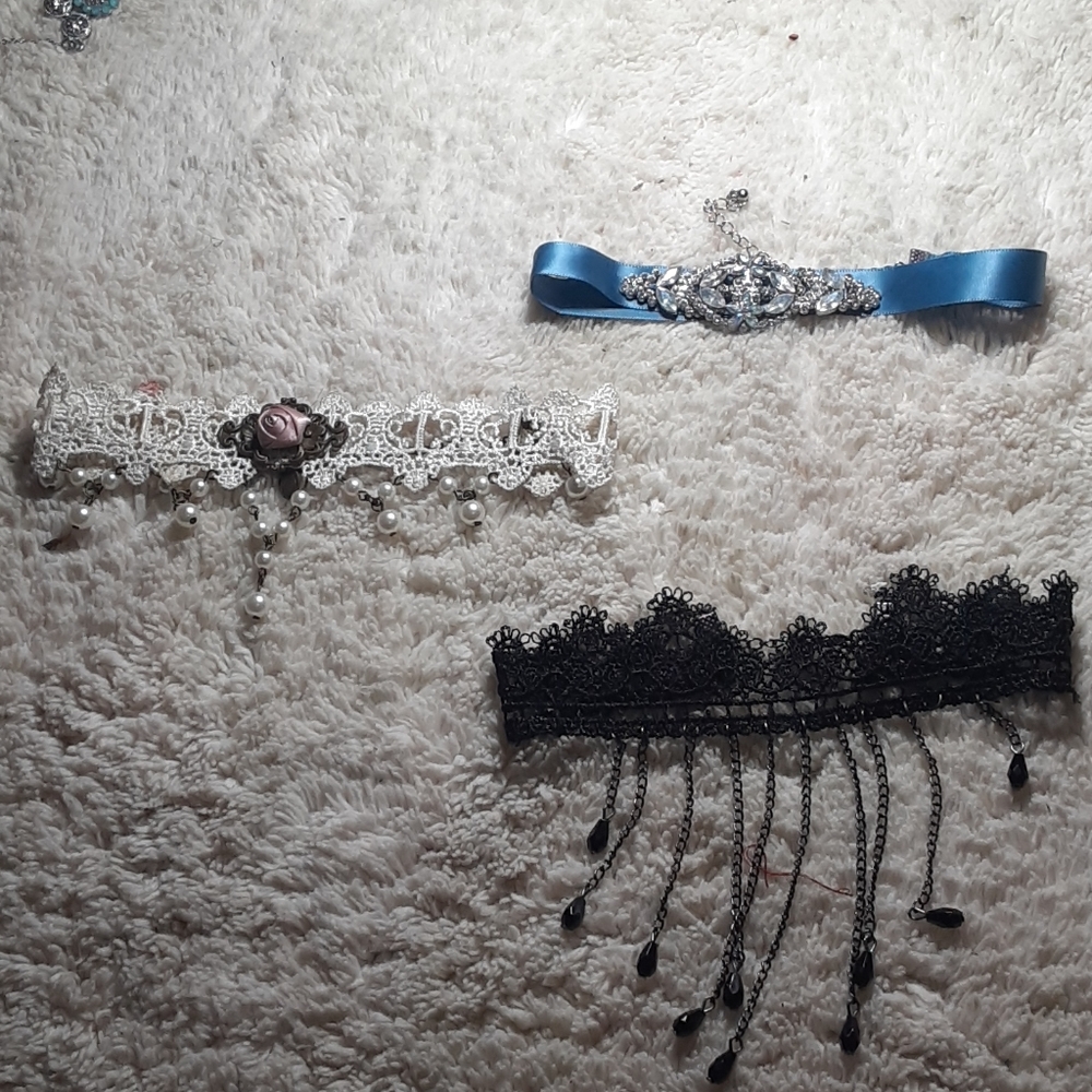 Chokers